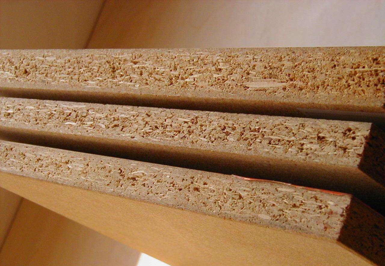 柜子用密度板好还是颗粒板好,密度板颗粒板免漆板实木板