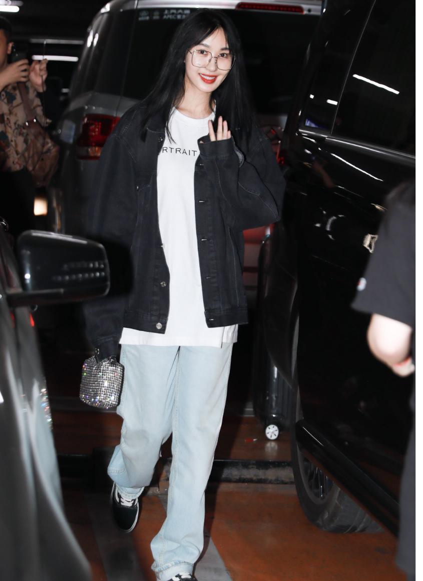 李菲儿简约穿搭,李菲儿冬日穿衣搭配