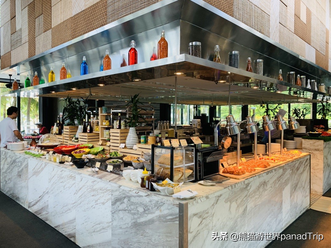 三亚半山半岛有几家五星级酒店,三亚半山半岛洲际酒店推荐