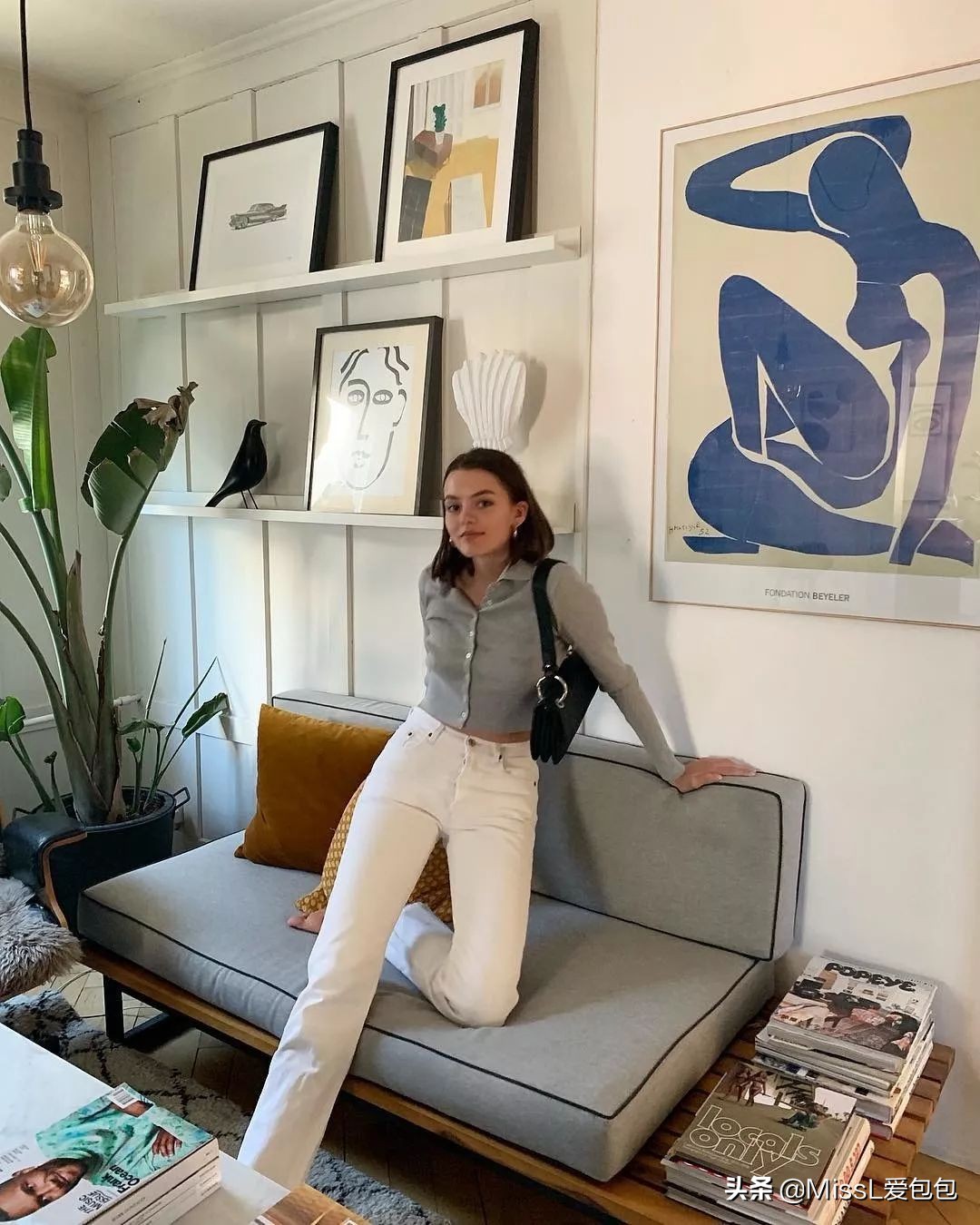 有哪些手袋既经典又时髦呢,时髦氛围感的必备单品迷你手袋