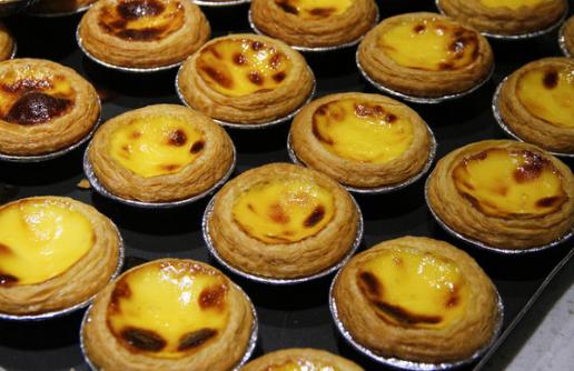 外酥里嫩简单零失败蛋挞的做法,蛋挞外酥自己在家做