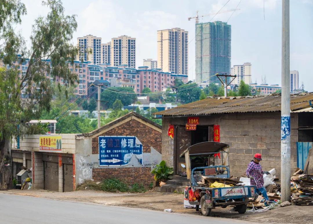 弥勒97年历史的老饭店，传了四代人，穿开裆裤小娃吃成了老头