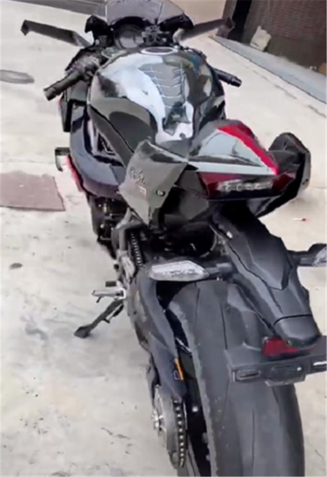 赛车场川崎h2r,川崎h2r可以挂牌么