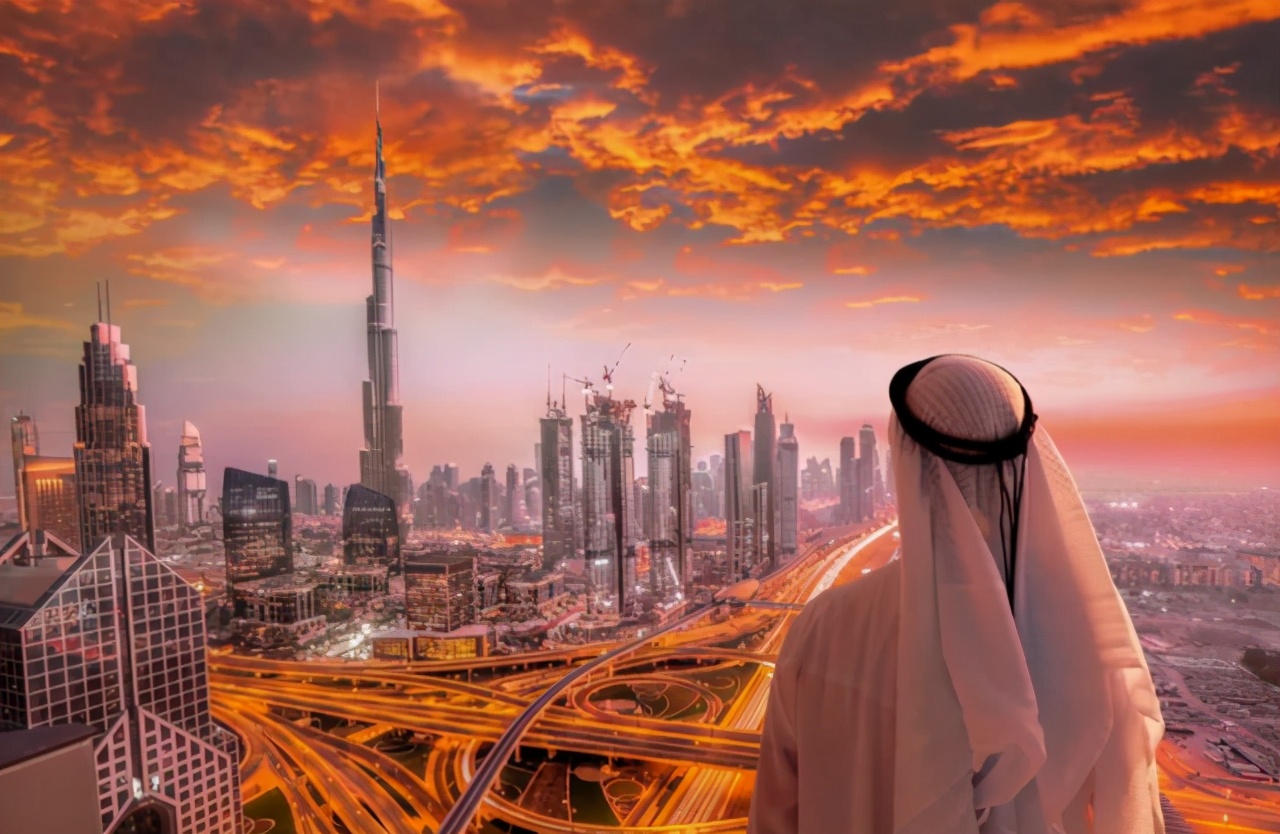 拥有百亿马场豪车无数，娶六名妻妾，迪拜国王的人生让人眼红