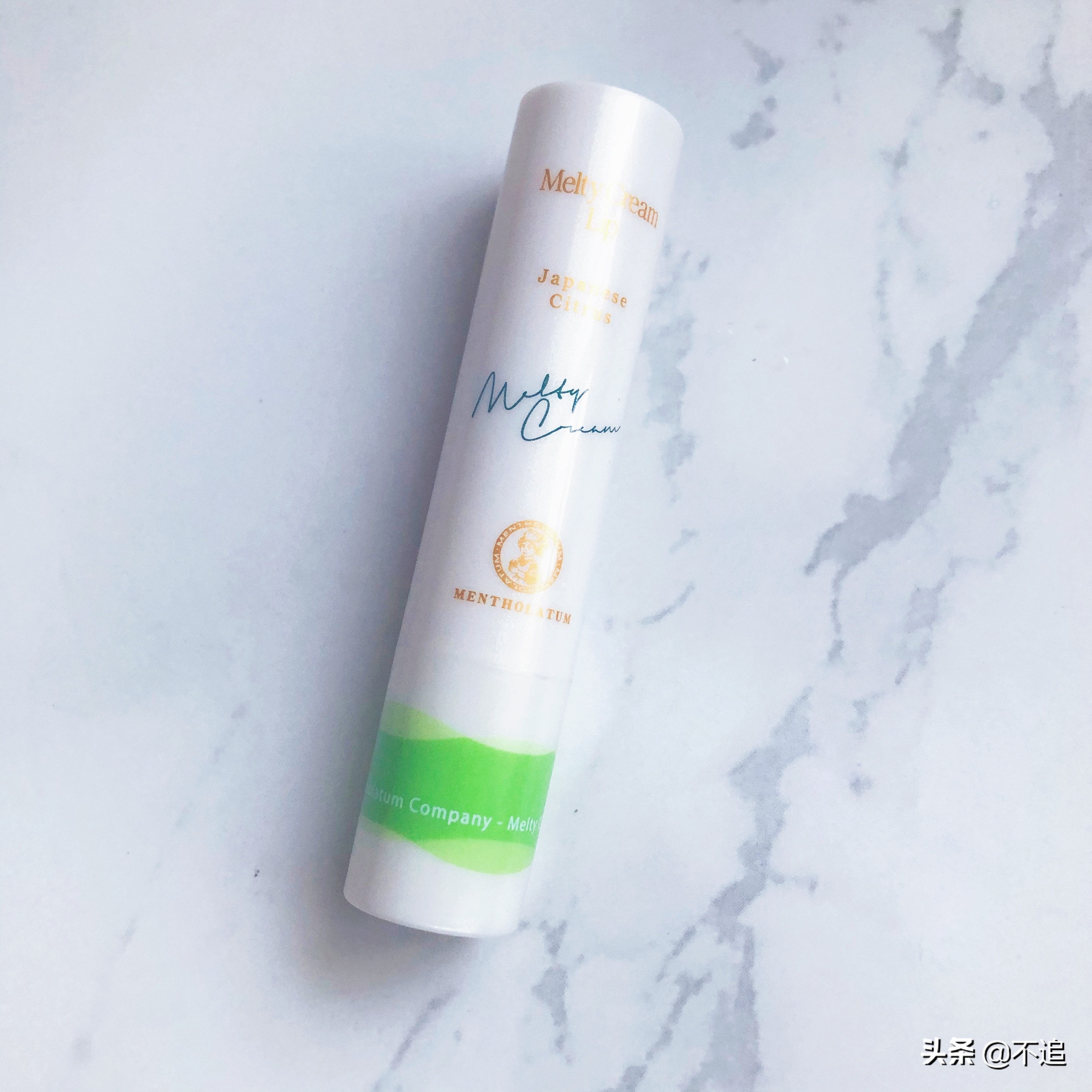 适合唇炎的唇膏真实测评,什么大牌的唇膏最好用不会有唇炎