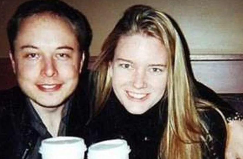 “失控特斯拉”背后富豪：身价千亿、逃兵役、泡女明星、有6个娃