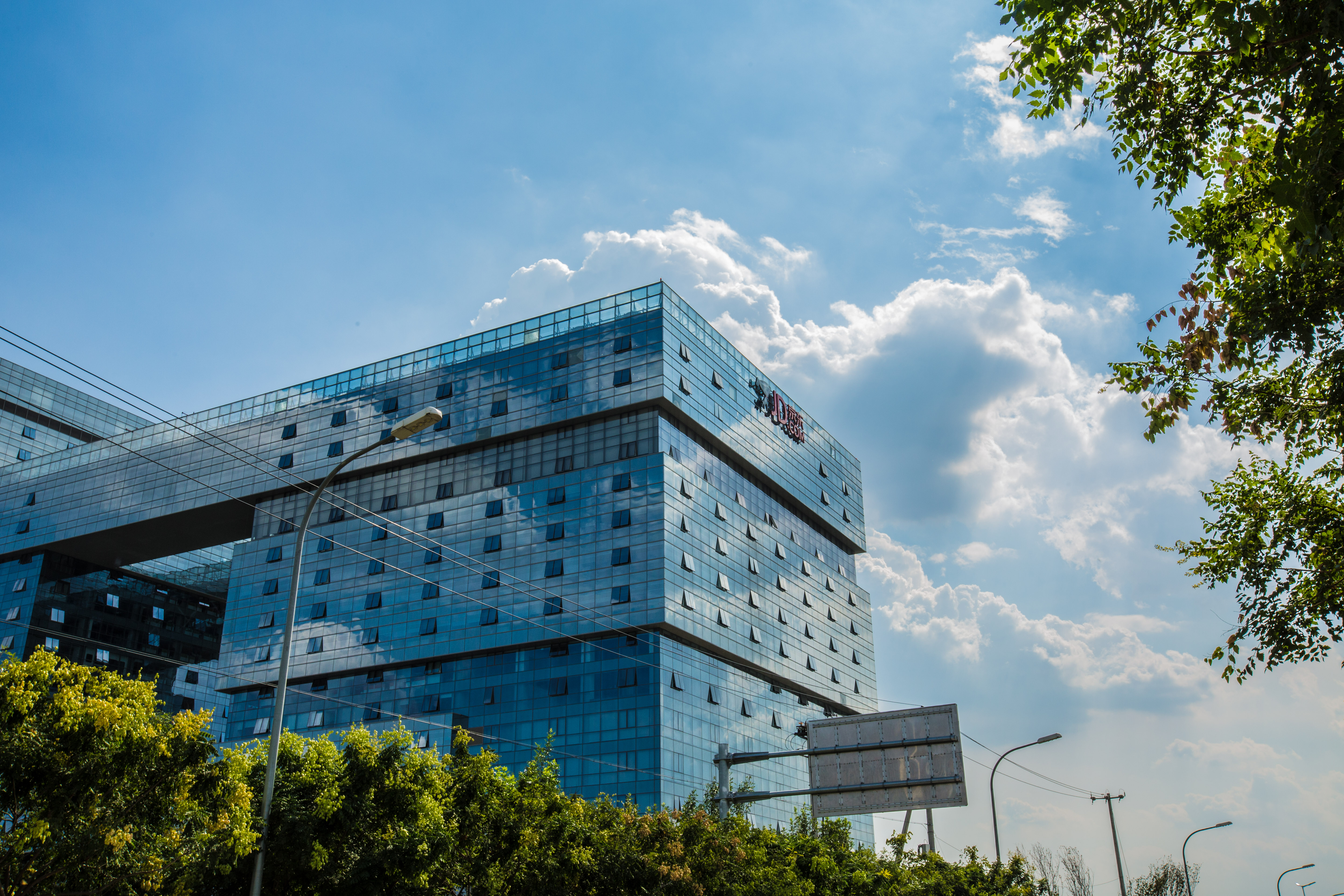 京东生活无忧下沉市场,京东与生活无忧达成战略合作