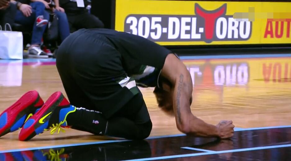 闆勯箍鐞冨憳鑶濈洊鍙椾激涓変釜鏉ュ洖,鐪嬬潃閮界柤鐢峰瓙鍋ヨ韩鏃惰鏉犻搩鐮稿埌