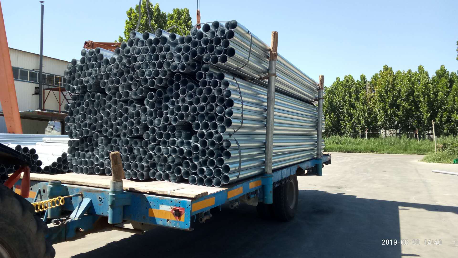 公路护栏板,“原来这么便宜”