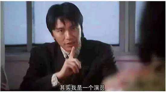 长得不美又没名气，她怎么就成了新任“星女郎”？