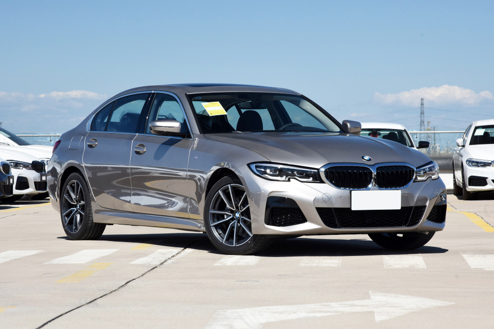 宝马320的2.0T只有156马力，难道是涡轮减压发动机