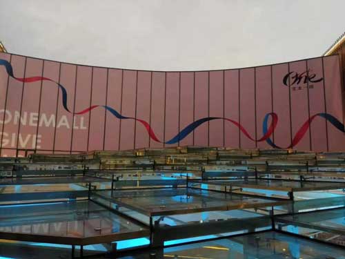 为什么右脸总是反复的长痘痘,为什么右脸总长痘痘