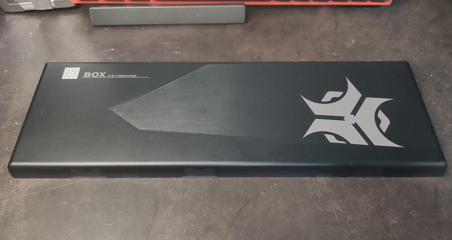 定价飘了？其实是真值！黑峡谷三模68键机械键盘Box初代号评测