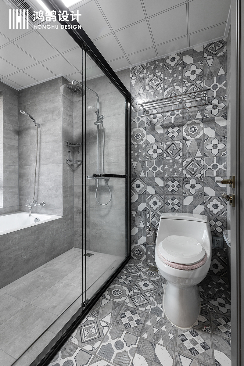 马桶位置不合理卫生间怎么布局,马桶不合理想移位怎么办