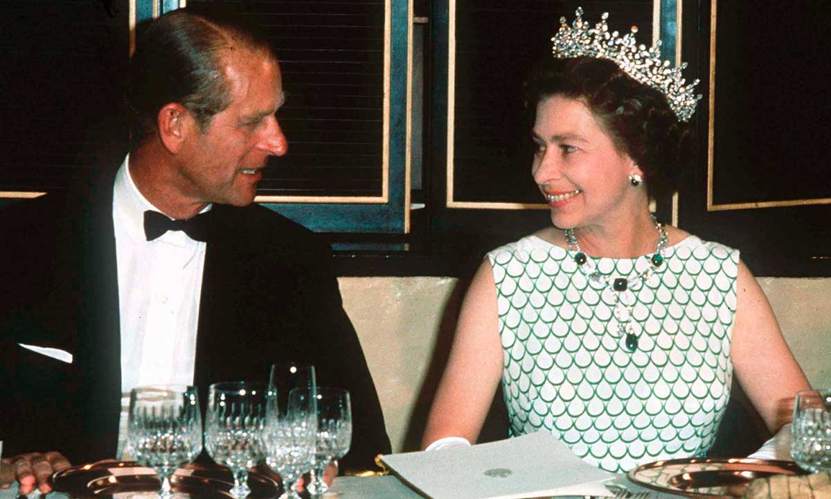 英国王室每天吃什么最好,揭秘英国王室饮食禁忌和偏爱