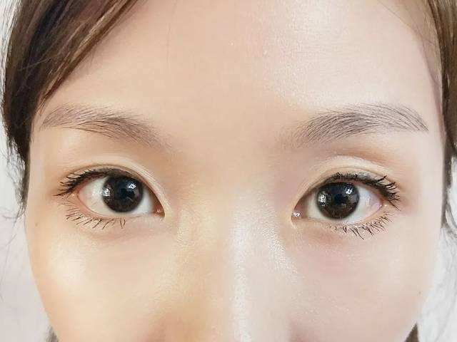 睫毛膏睫毛偏硬不卷翘,睫毛又短又塌下来用什么睫毛膏