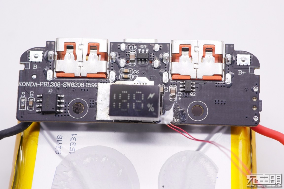 台电能量怪兽57000毫安充电宝拆解,台电20000毫安充电宝拆解