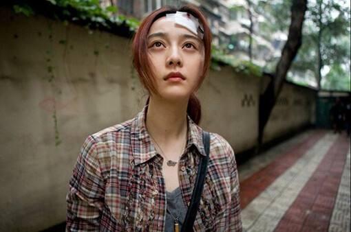 洪金宝回应女星绯闻,洪金宝和范冰冰最新消息