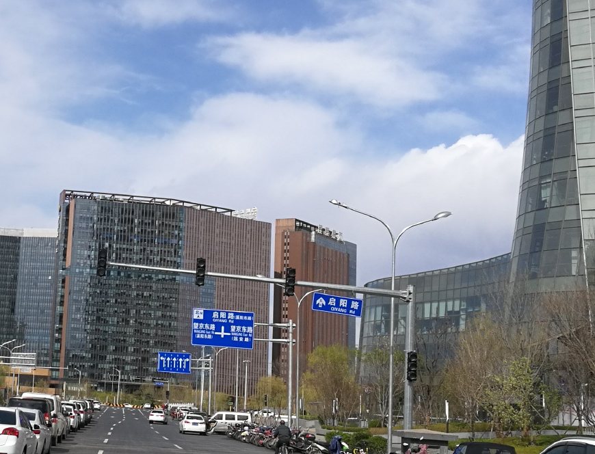 北京地铁15号线到朝阳,北京地铁十五号线望京进站