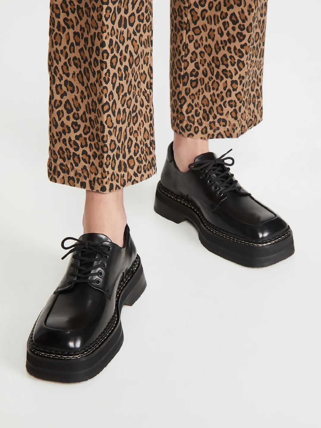 休闲潮流小白鞋皮鞋搭配,秋季牛皮小白鞋舒服百搭又洋气