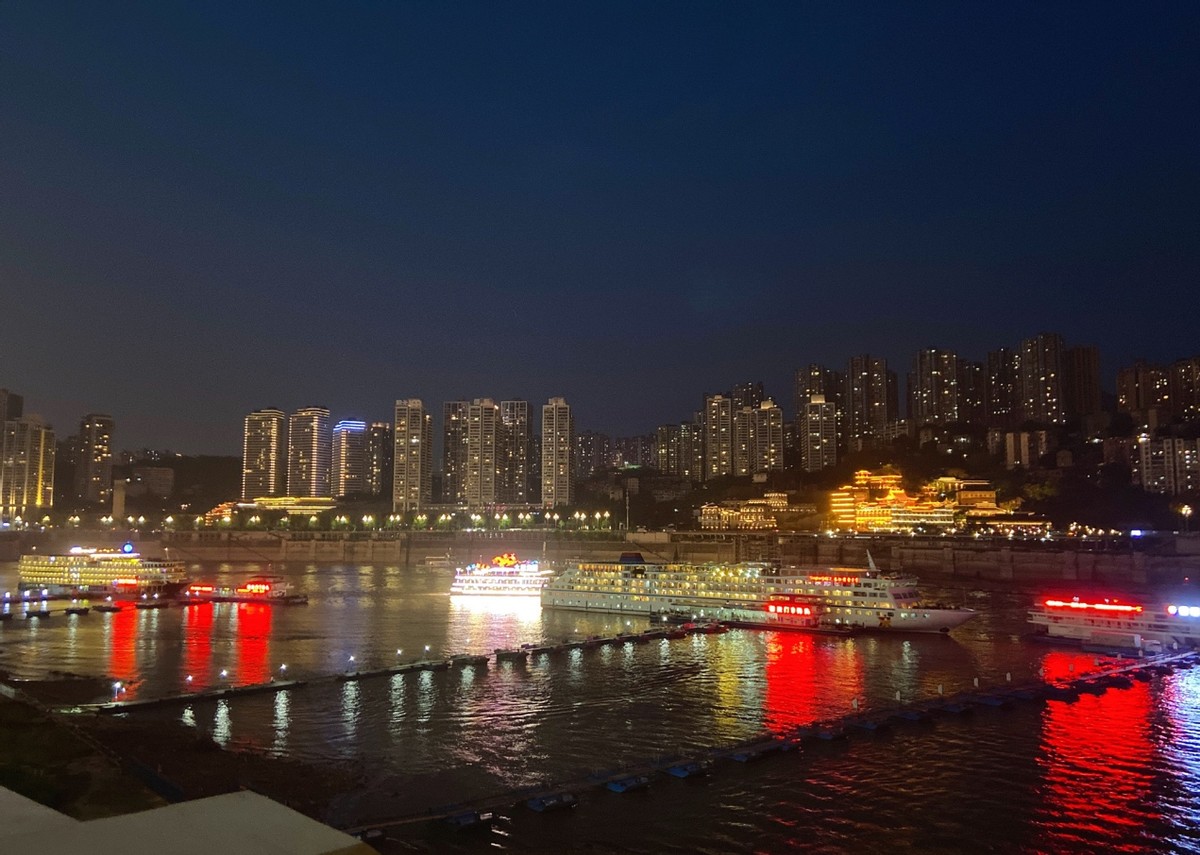 重庆滴滴出行司机一月收入,重庆滴滴司机一天能收入多少钱