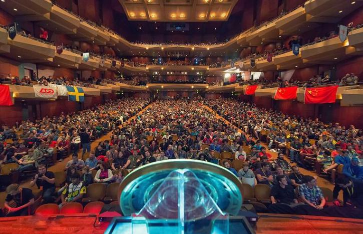 老玩家谈国内竞技最本源的问题，饭圈文化太严重，看IG就知道了