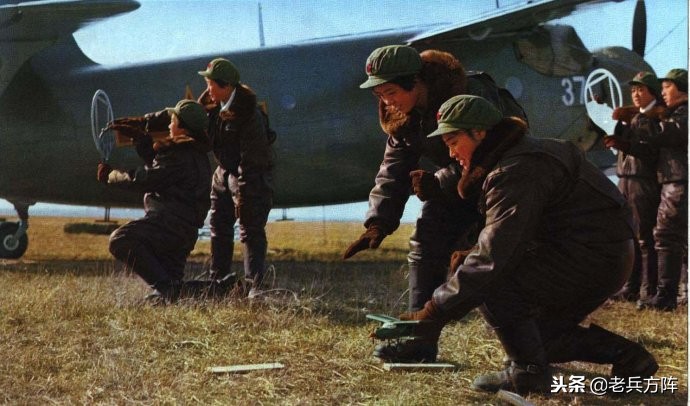 1973年人民画报:毛*东泽**时代工农和体育健儿