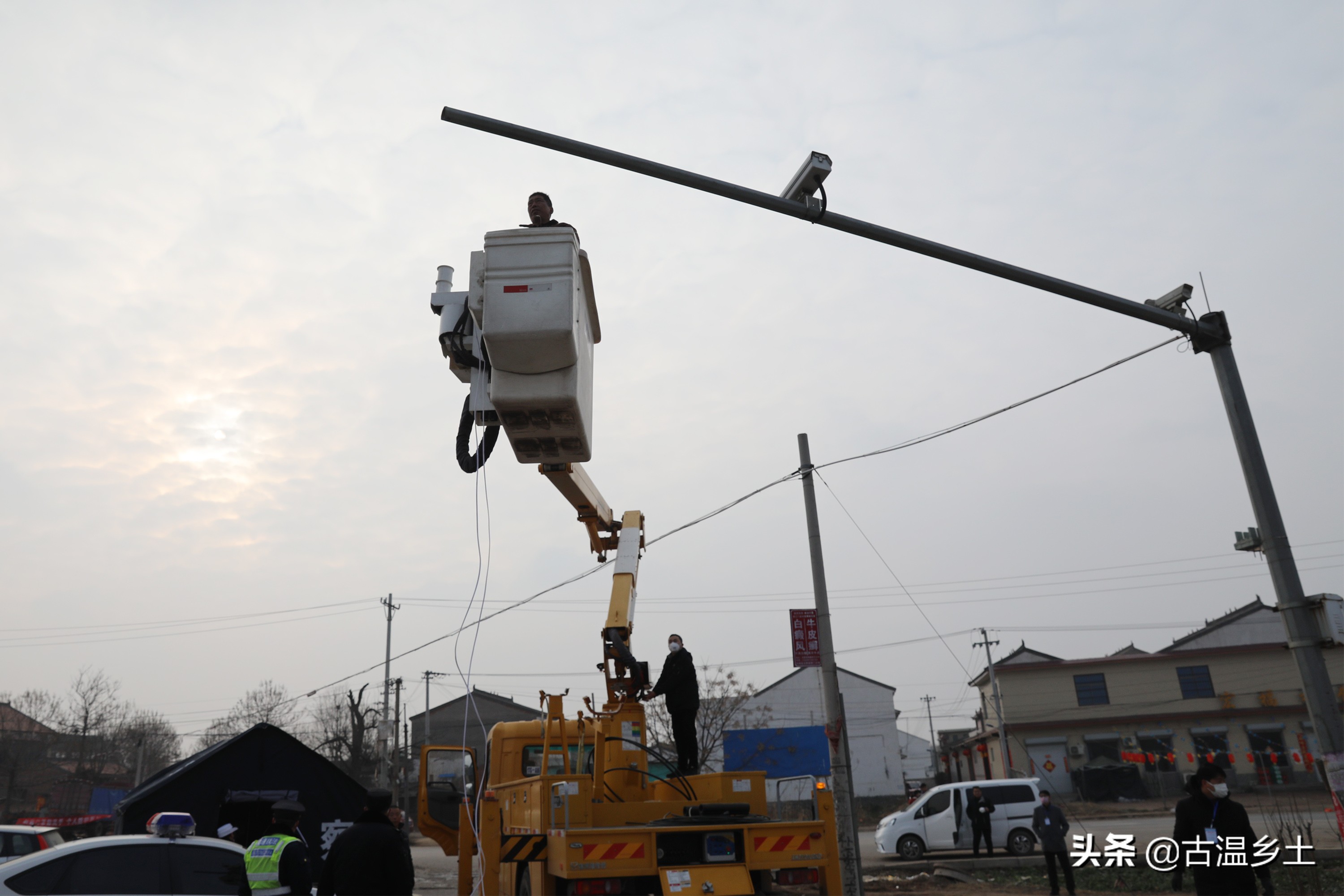 暖心战疫致敬一线,战疫一线的日夜坚守