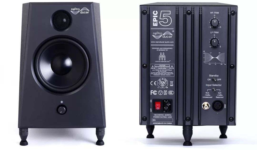 一个修理专业音响多人的德国人设计的reProducerEpic5音箱试用