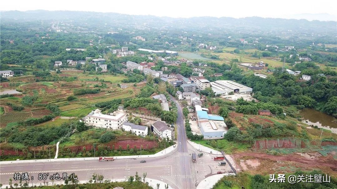 閲嶅簡甯傜挧灞辨潵鍑ら晣,鎴戝湪鐠у北