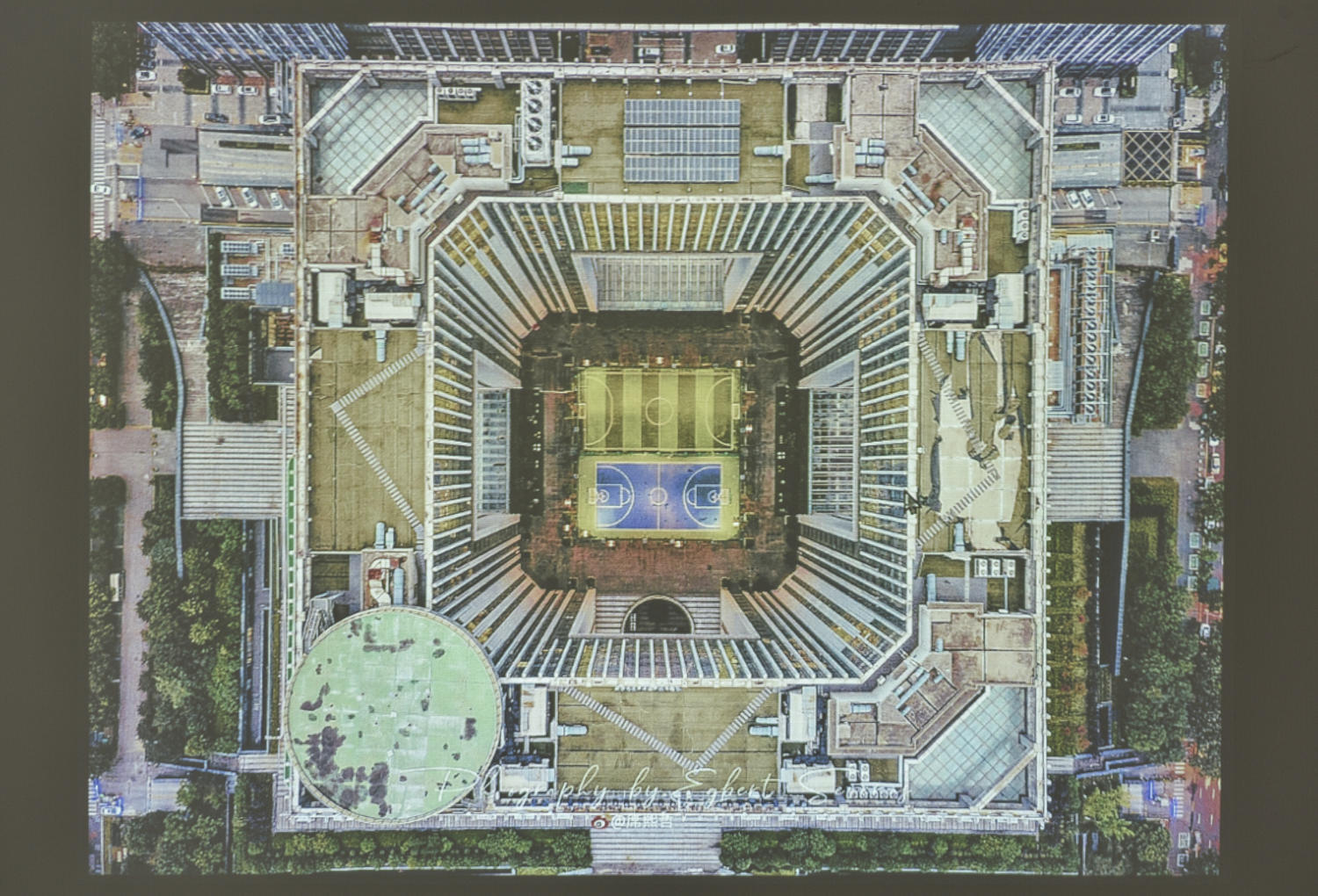 明基智能投影仪e530深度体验,明基投影仪e520如何设置遥控器