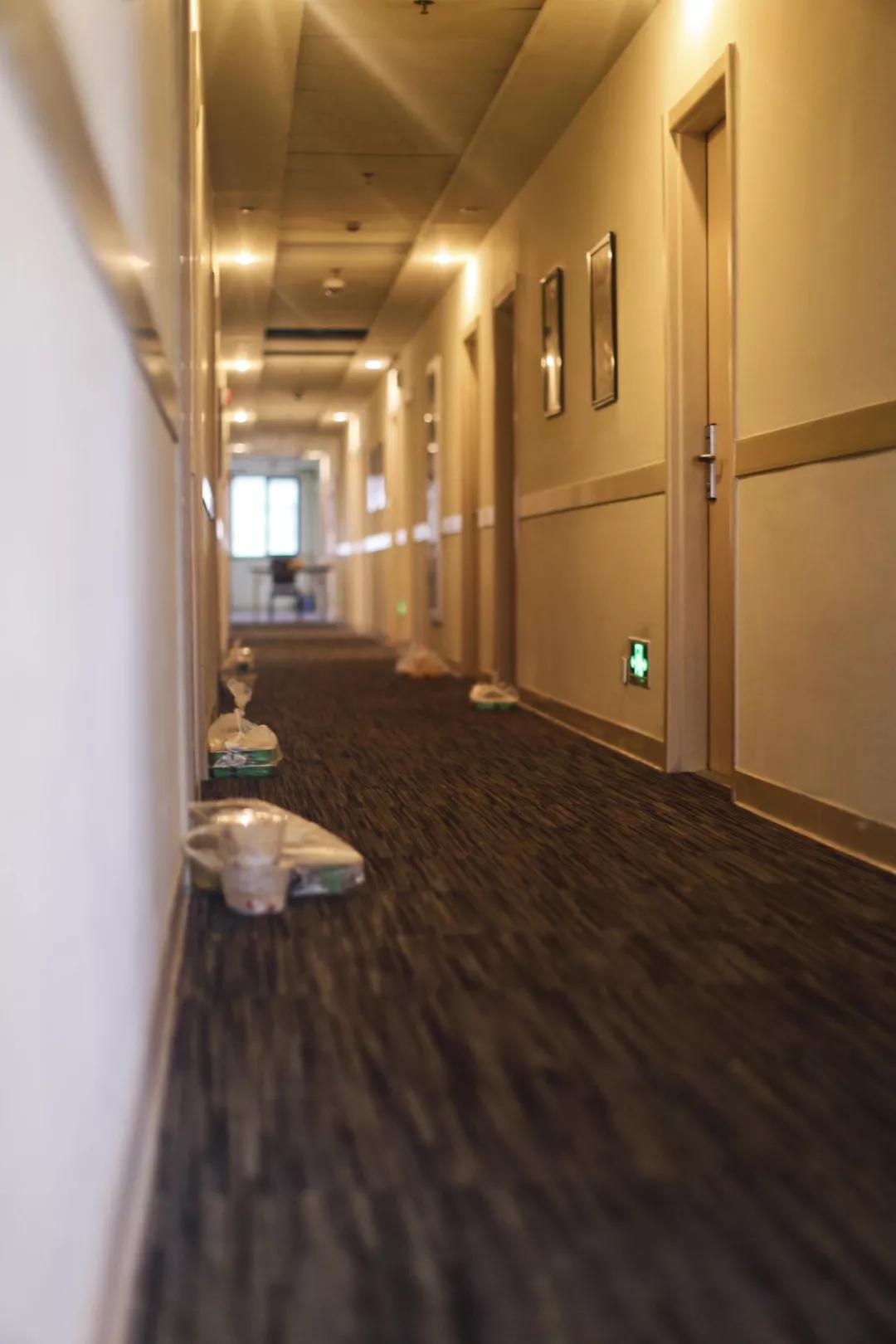 特别报道|在上海等待日出:一个武汉姑娘的隔离日记