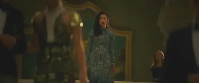 “你长得这么丑，竟然还想红？”关！你！屁！事