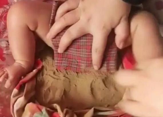 自制纸尿裤全过程,用家里的材料自制成人纸尿裤