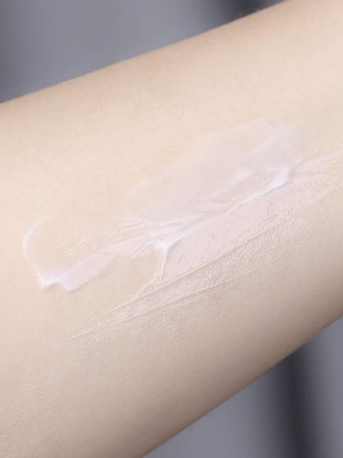 dhc润唇膏限定好用吗,日本dhc润唇膏