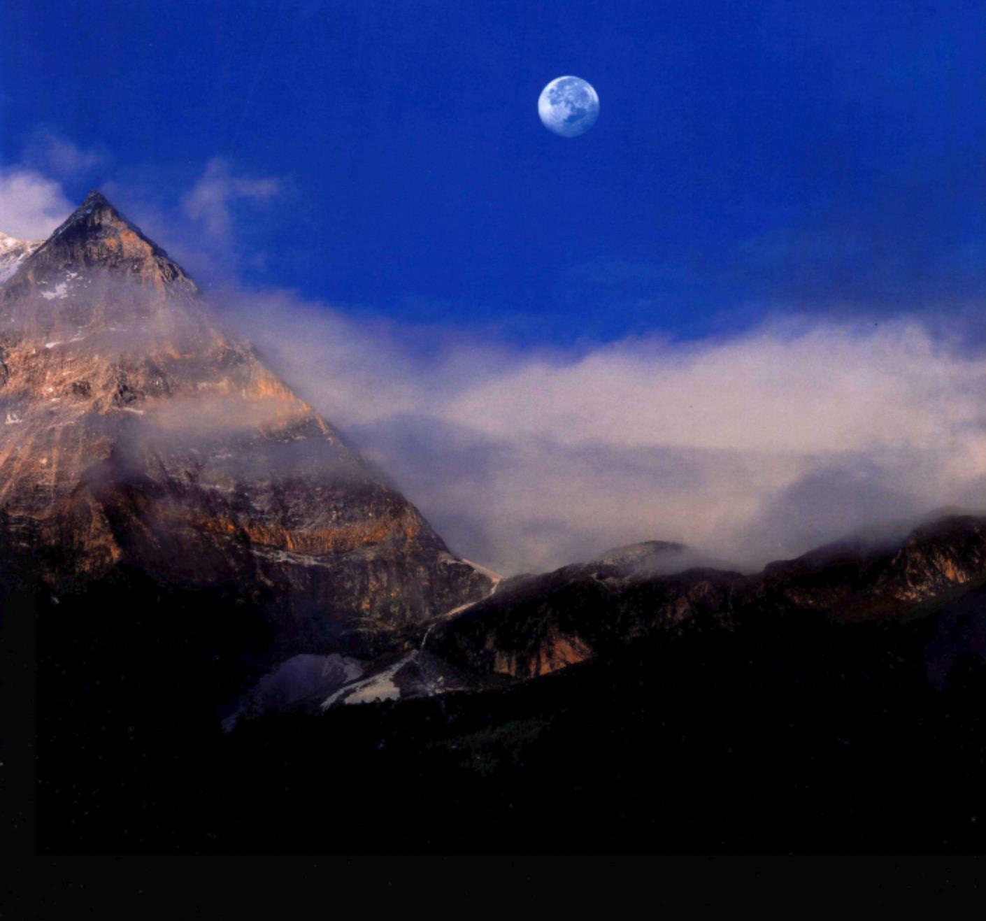 稻城亚丁5月还是7月去,稻城亚丁攻略几月去最好