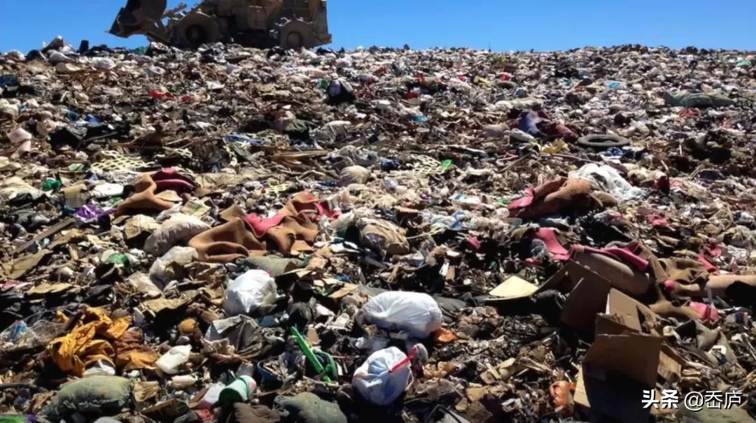 这个咖啡发明非常酷,据说每年能节约4亿根搅拌棒~