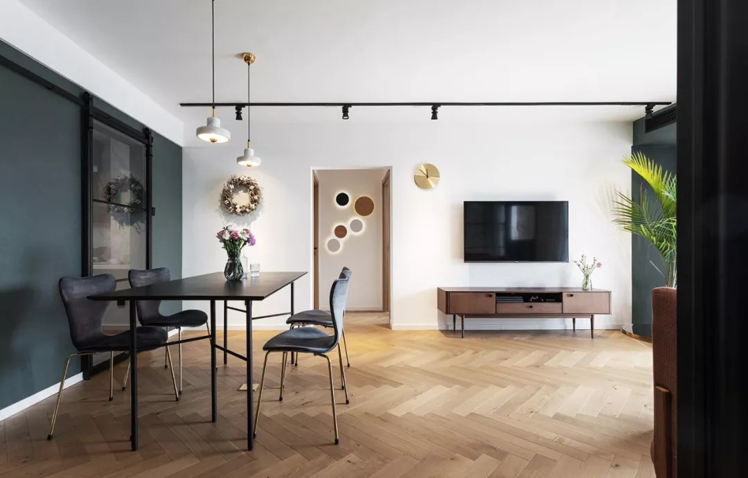 在家具尺寸上,设计师朋友一步到位,现在住起来太“爽”了