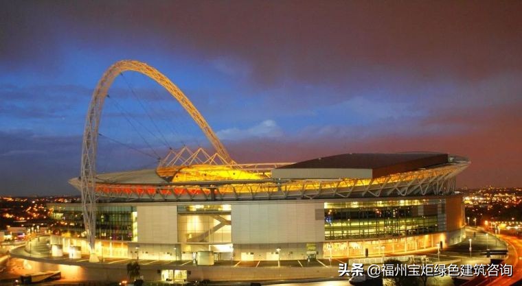 足球场顶篷,世界足球场的建造全过程