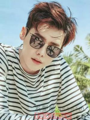 男生发型定位烫,男生微分定位烫