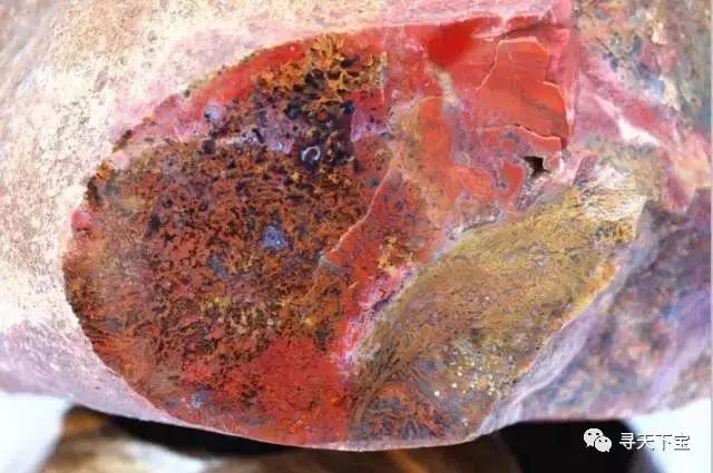 石林彩玉精品手镯图,石林彩玉有人回收吗