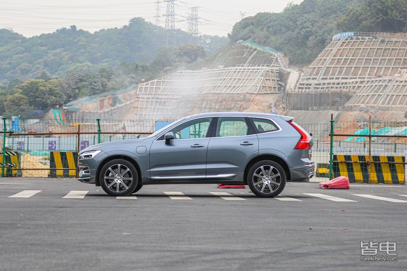 沃尔沃xc60插电混动2022年升级,沃尔沃xc60纯电值不值得买