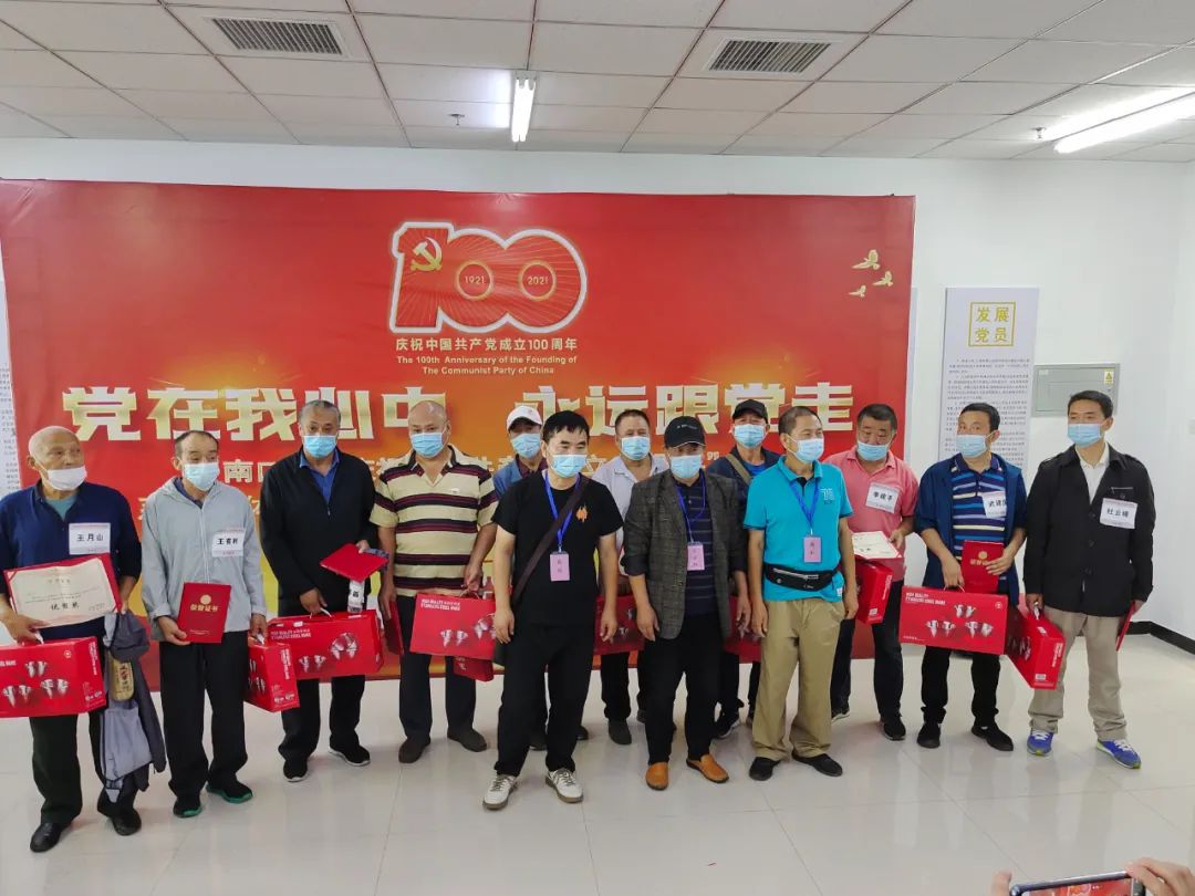 我区首届象棋比赛开赛,棋乐融融乐在棋中活动