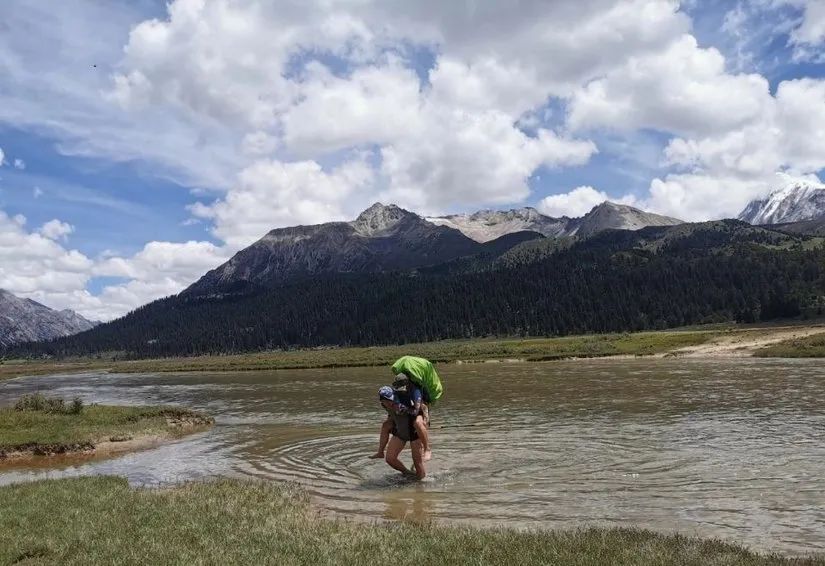 8月格聂c线,8月走格聂南线穿什么