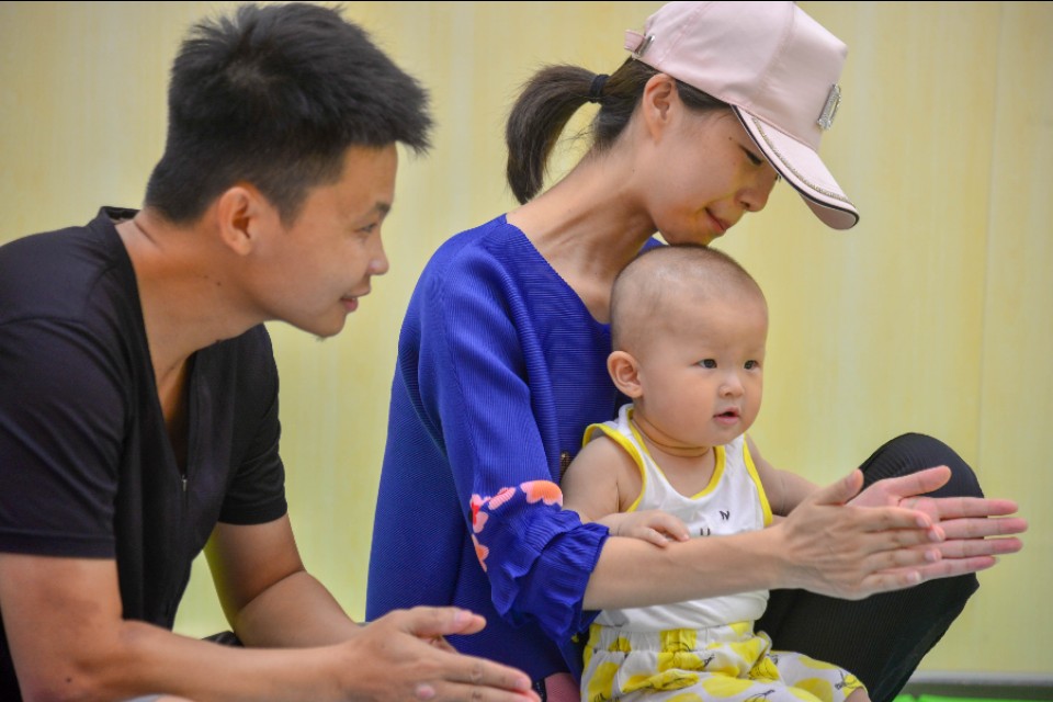 宸ц檸kids鏃╂暀涓績鏈烘瀯,宸ц檸kids鏃╂暀涓績鎵嬪伐