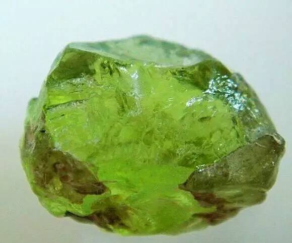 河边能捡到什么值钱的石头,在哪儿能捡到值钱的石头