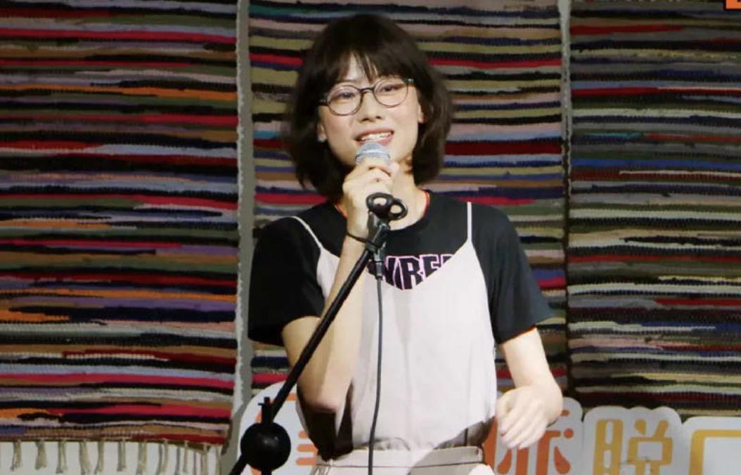 当女人们开口讲段子:现在的尺度都太小了