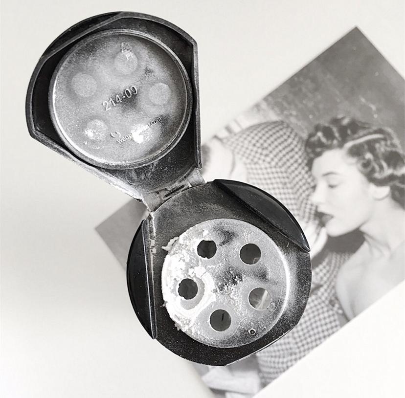 大油皮控油效果最好的散粉,油皮用哪一款控油散粉比较好