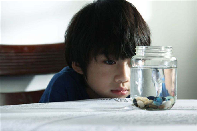 孩子这四种性格家长不能忽视,家长发现孩子性格变了怎么办