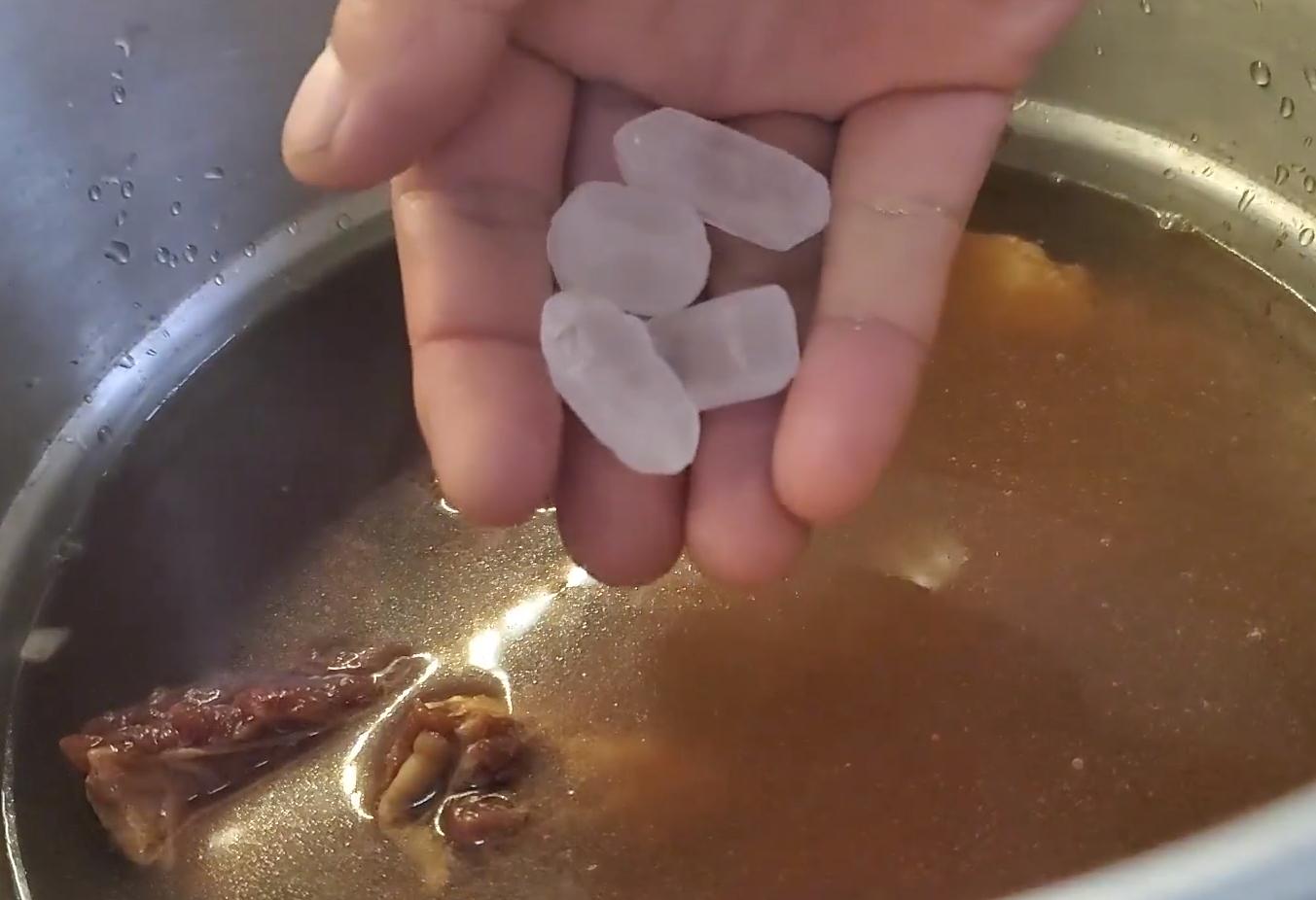 爱吃排骨要收藏,炖牛排骨的做法最正宗的做法窍门